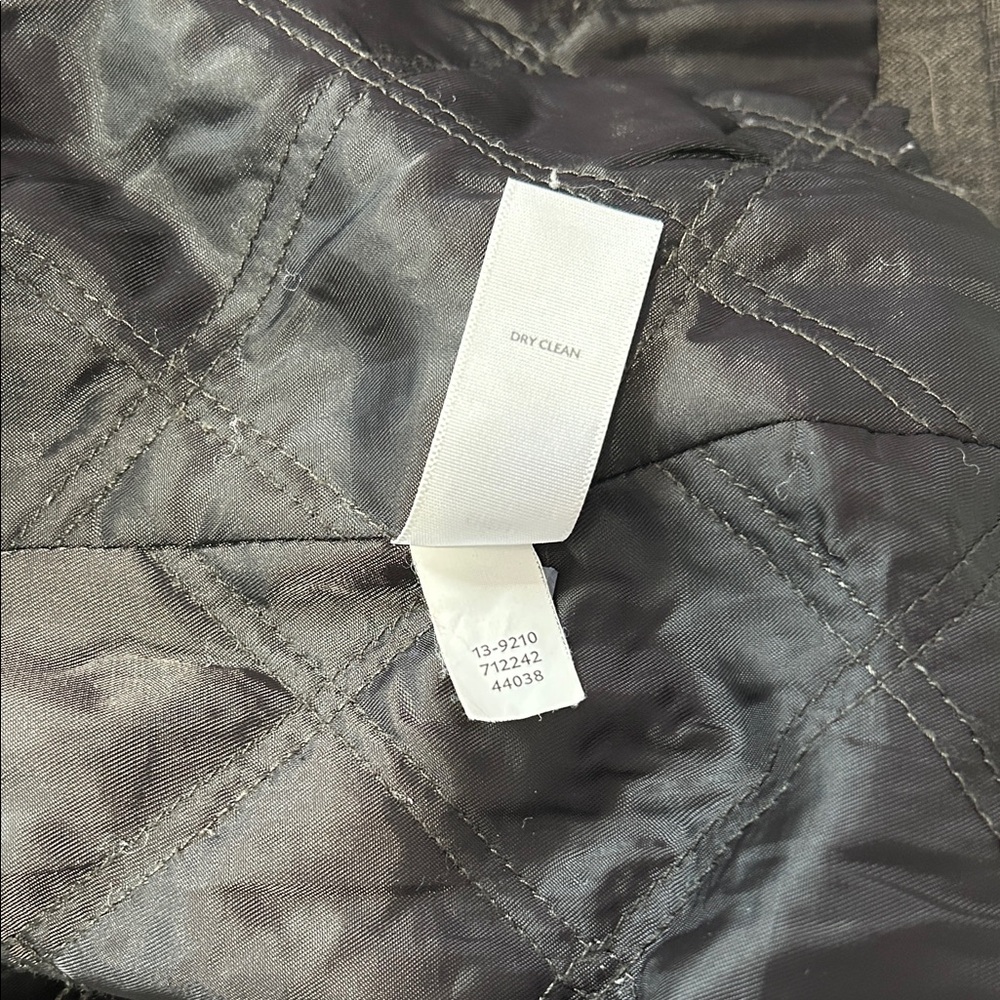 J. Jill Vest with Faux Fur Collar - Picture 9 of 14